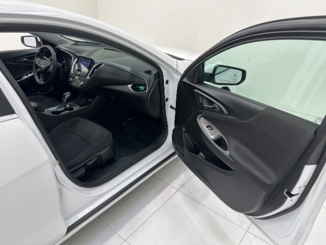 2021 Chevrolet Malibu FWD LT