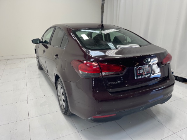 2018 Kia Forte LX 6A