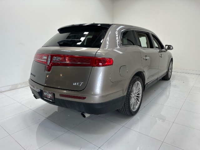 2019 Lincoln MKT Reserve