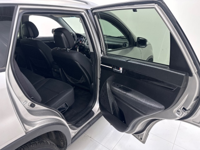 2014 Kia Sorento LX 2WD