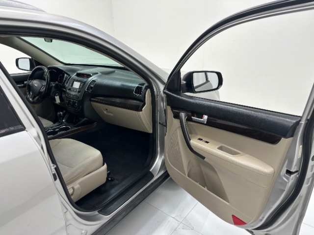 2015 Kia Sorento LX 2WD