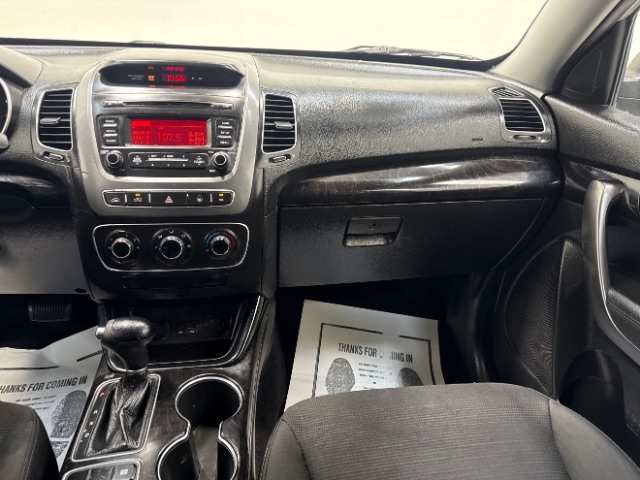 2015 Kia Sorento LX 2WD