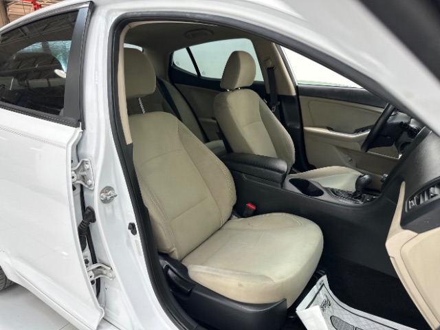 2013 Kia Optima LX AT