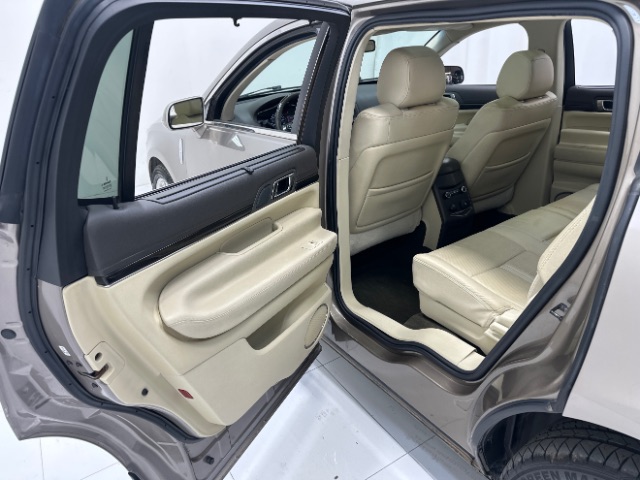 2019 Lincoln MKT Reserve
