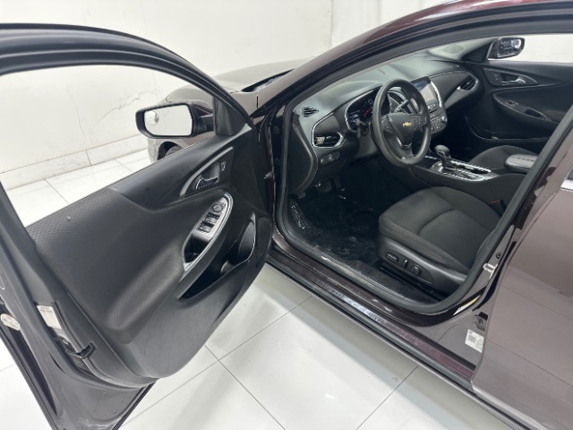 2021 Chevrolet Malibu FWD LT