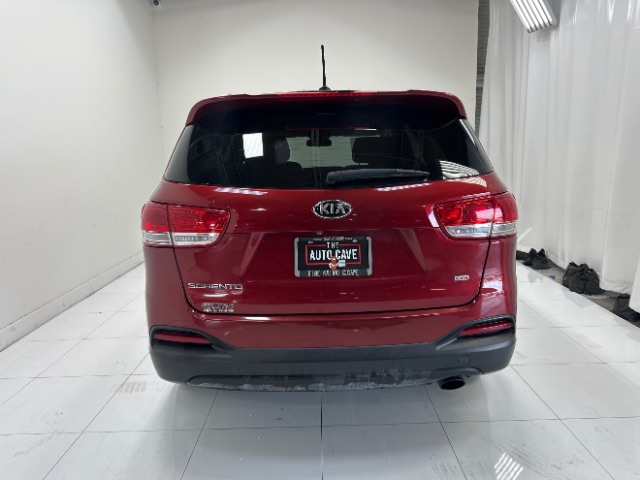 2016 Kia Sorento LX 2WD