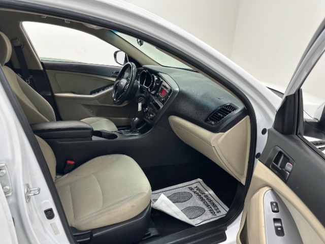 2013 Kia Optima LX AT