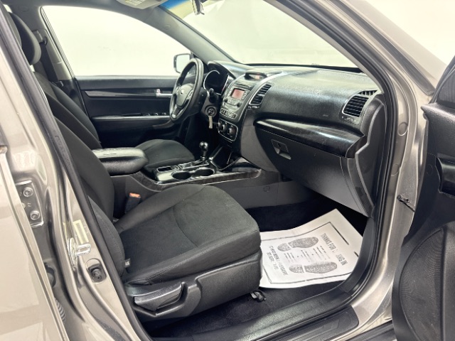 2015 Kia Sorento LX 2WD