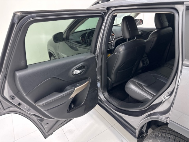 2018 Jeep Cherokee Limited FWD
