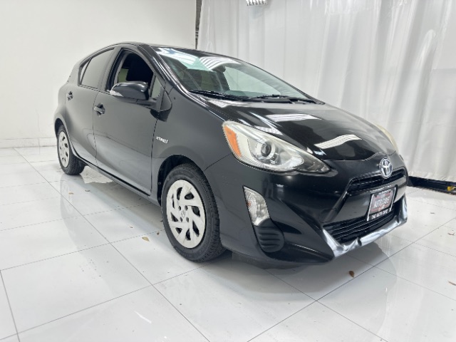 2016 Toyota Prius c Two