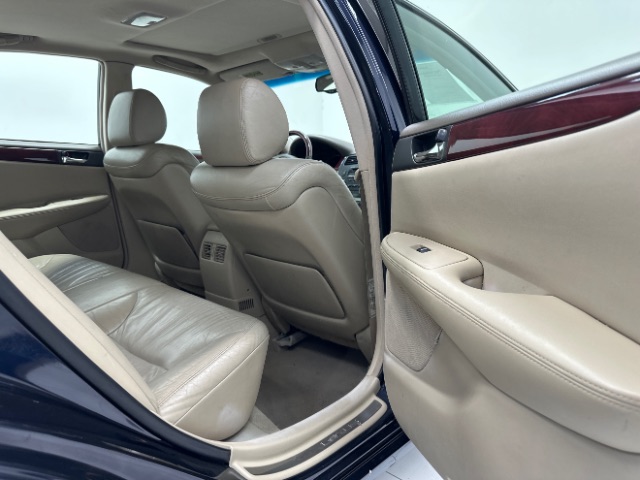 2003 Lexus ES 300 Sedan