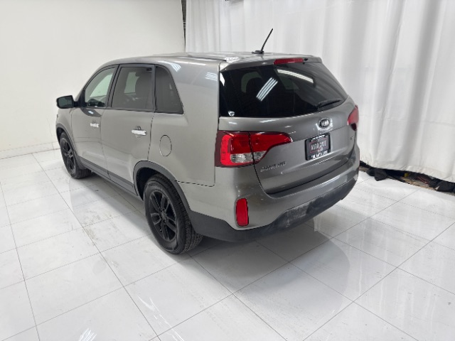 2015 Kia Sorento LX 2WD