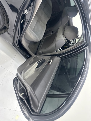 2010 Honda Civic LX Sedan 5-Speed AT