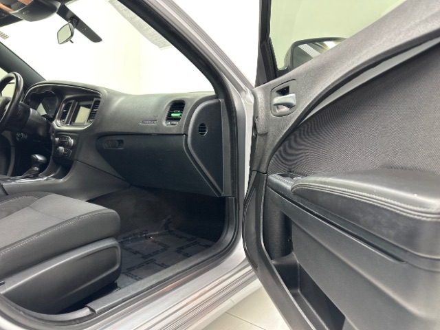 2018 Dodge Charger SXT RWD