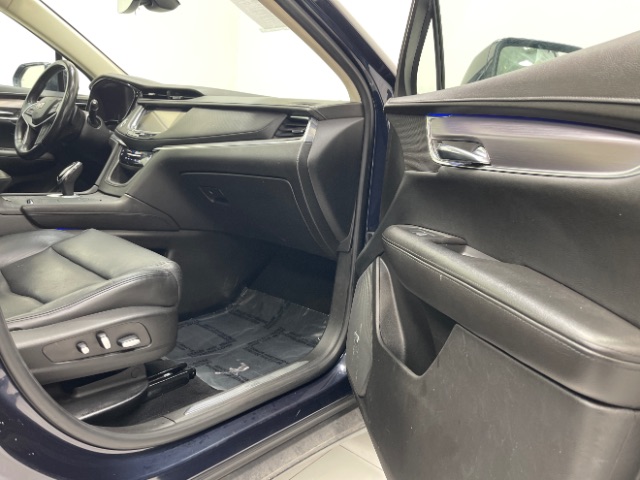 2017 Cadillac XT5 Premium Luxury AWD