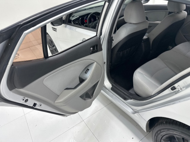 2013 Kia Optima LX AT