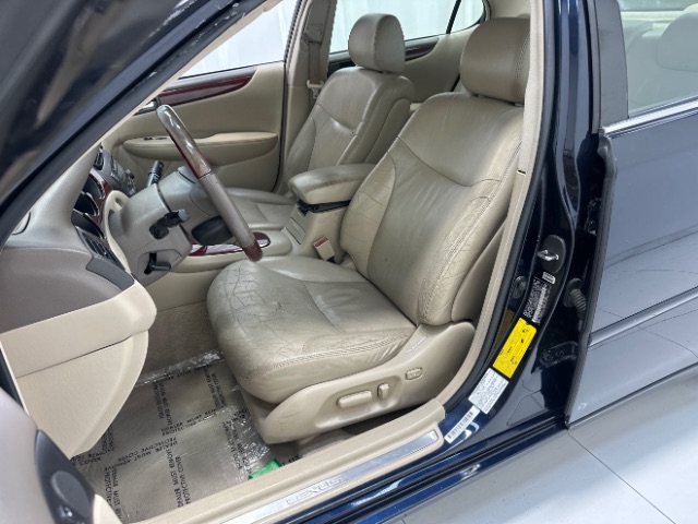 2003 Lexus ES 300 Sedan