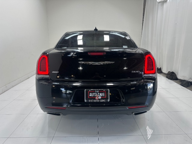 2017 Chrysler 300 S V6 AWD