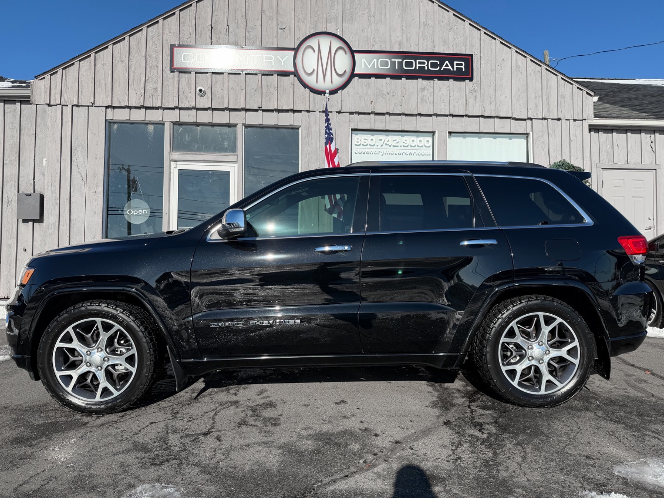 2021 Jeep Grand Cherokee Overland's photo