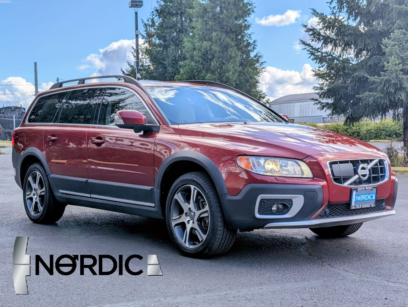 Flamenco Red 2012 Volvo XC70 T6 Platinum AWD Wagon All-Wheel Drive 6-Speed Automatic