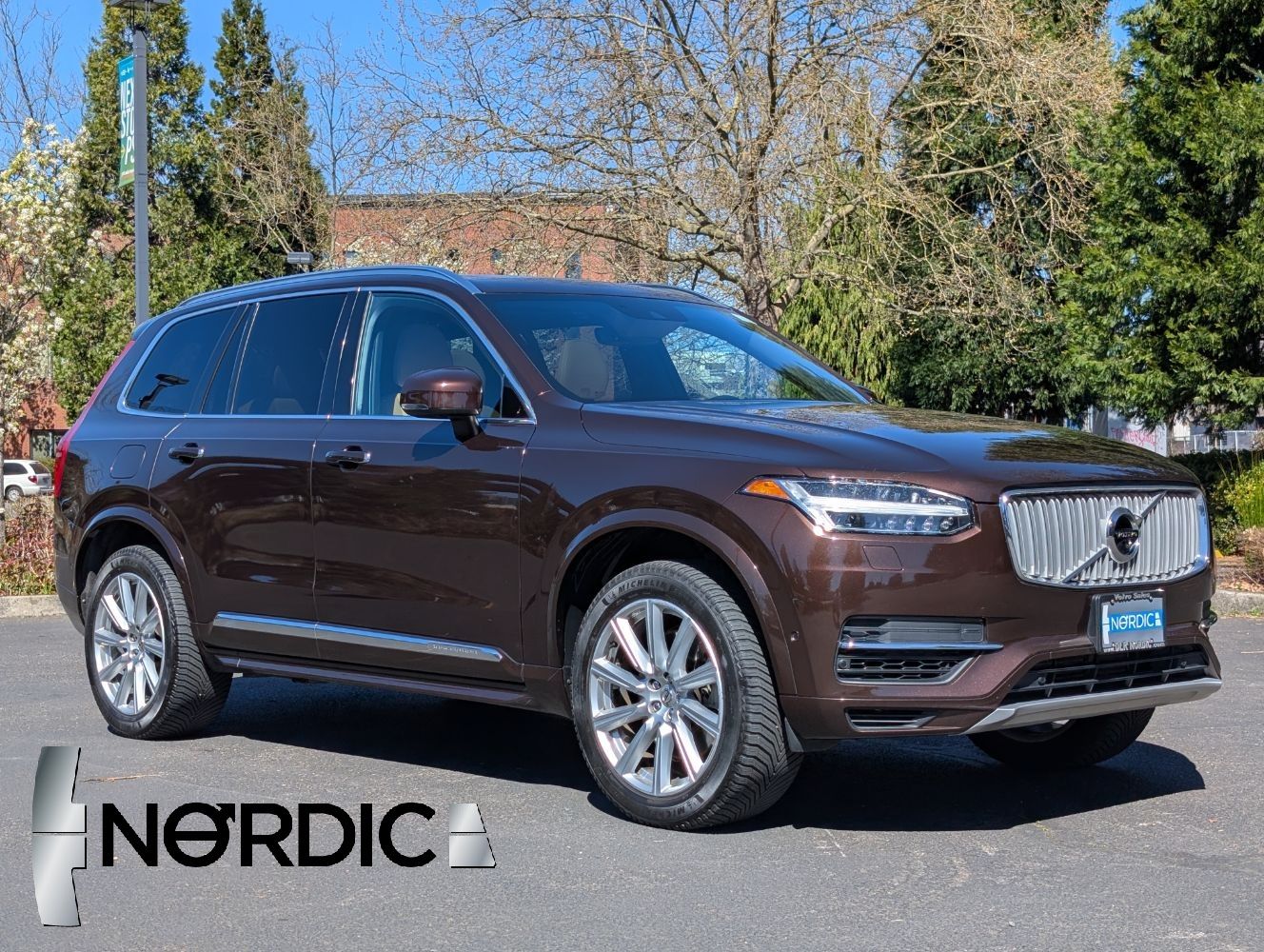 2018 Volvo XC90 T8 Inscription eAWD