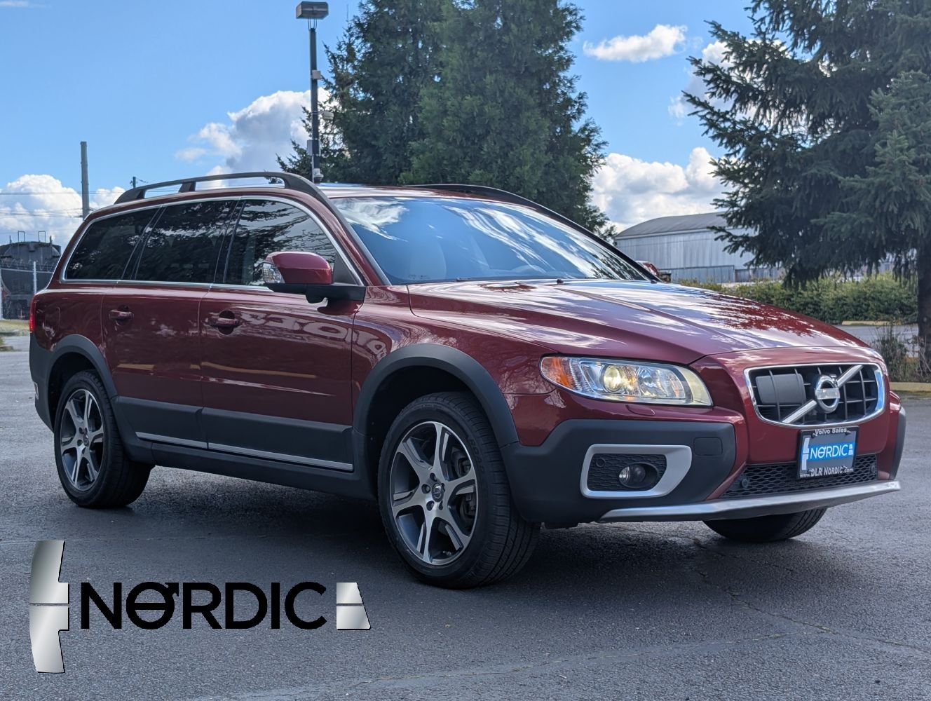 Flamenco Red 2012 Volvo XC70 T6 Platinum AWD Wagon All-Wheel Drive 6-Speed Automatic
