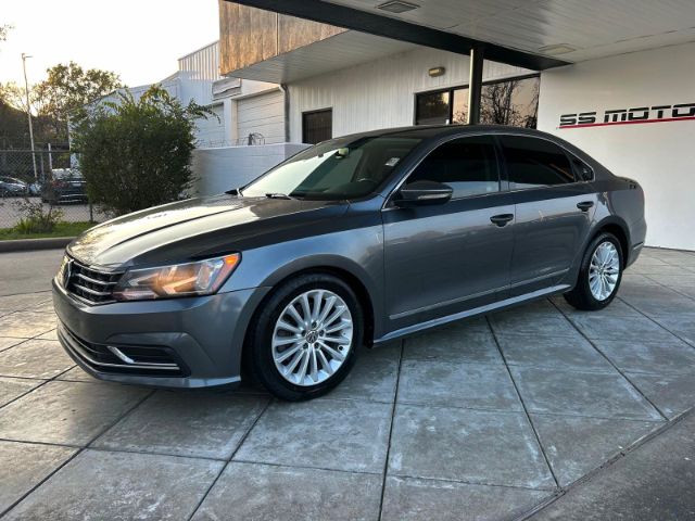 2017 Volkswagen Passat 1.8T SE