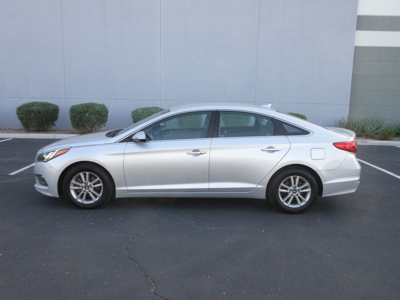 Car Image 5