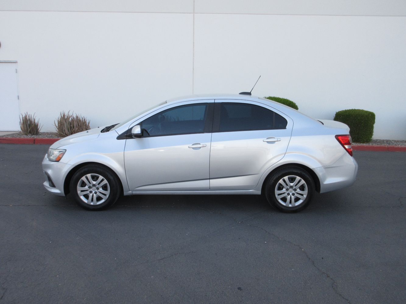 Car Image 5