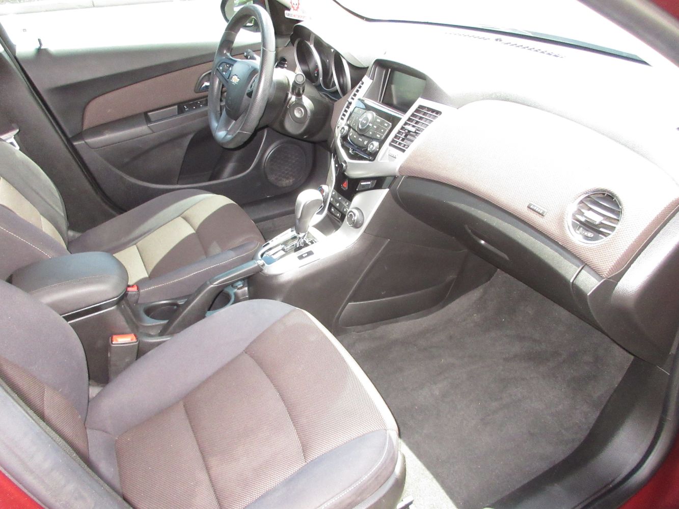 Car Image 10