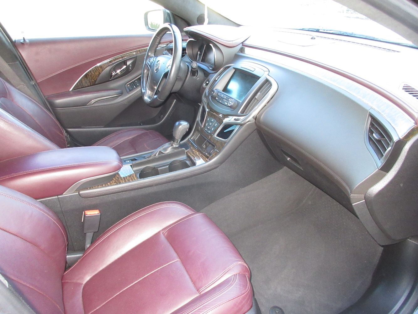 Car Image 10