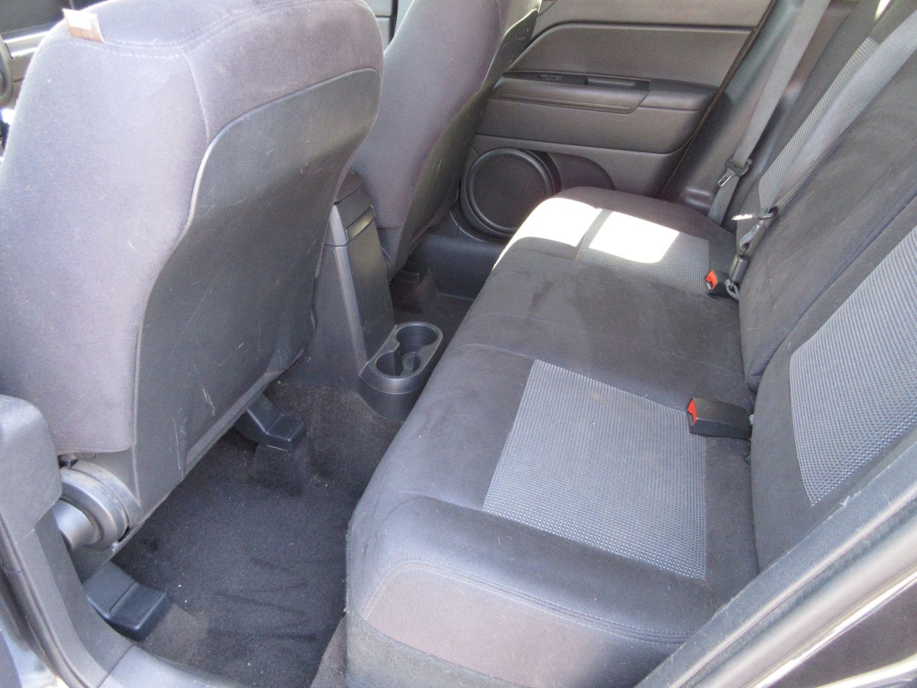 Car Image 9