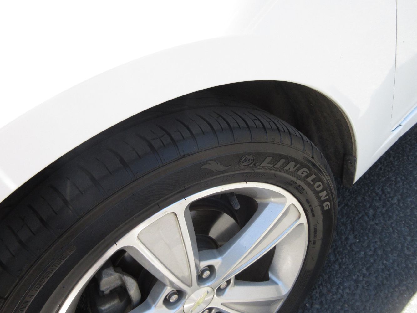 Car Image 8