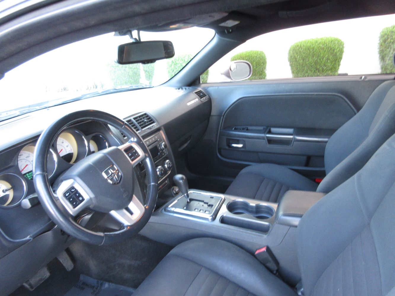 Car Image 8