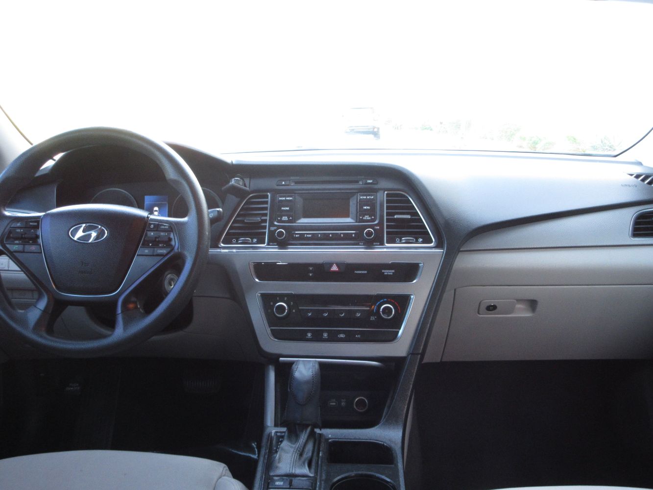 Car Image 12