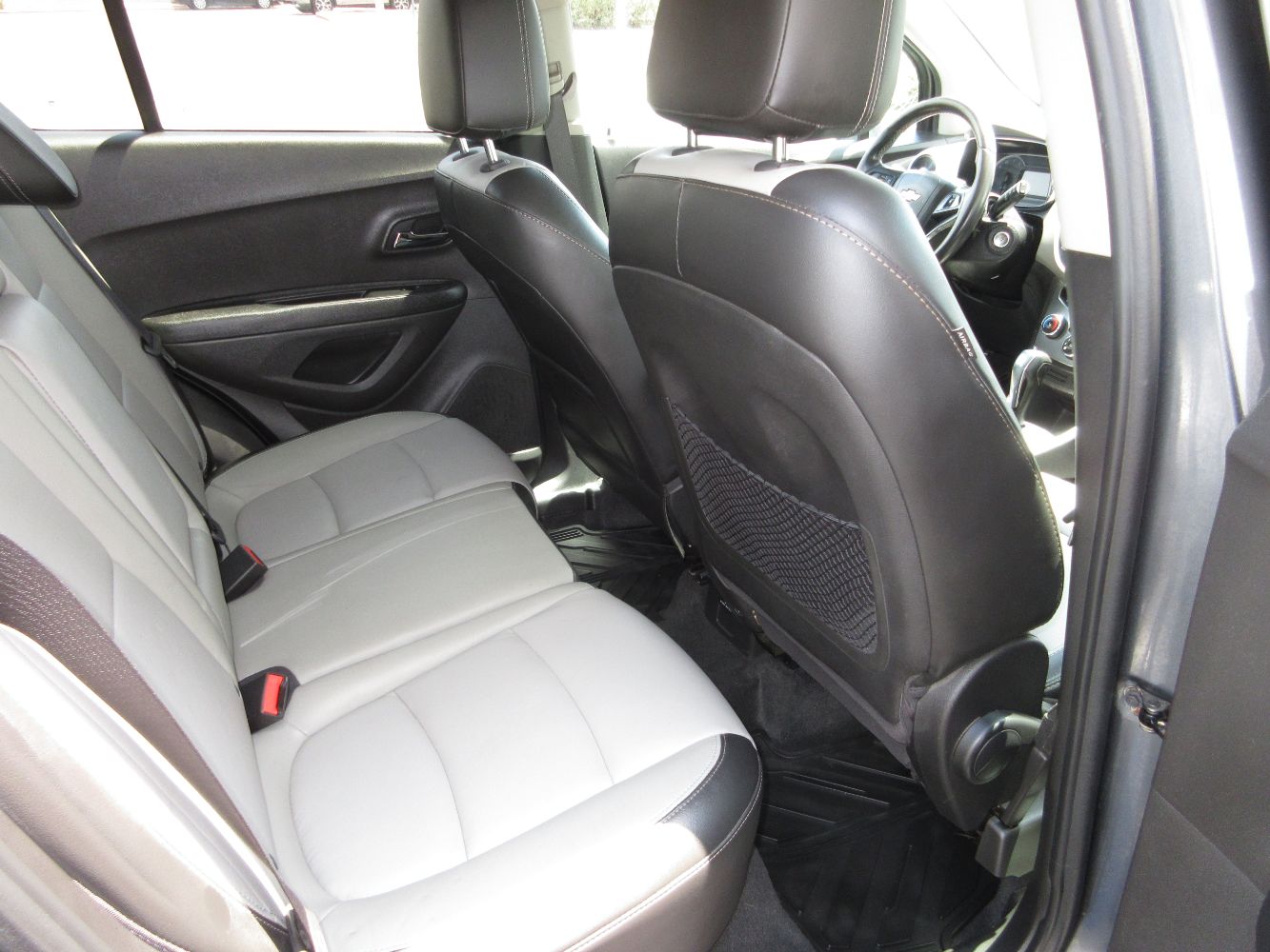 Car Image 11