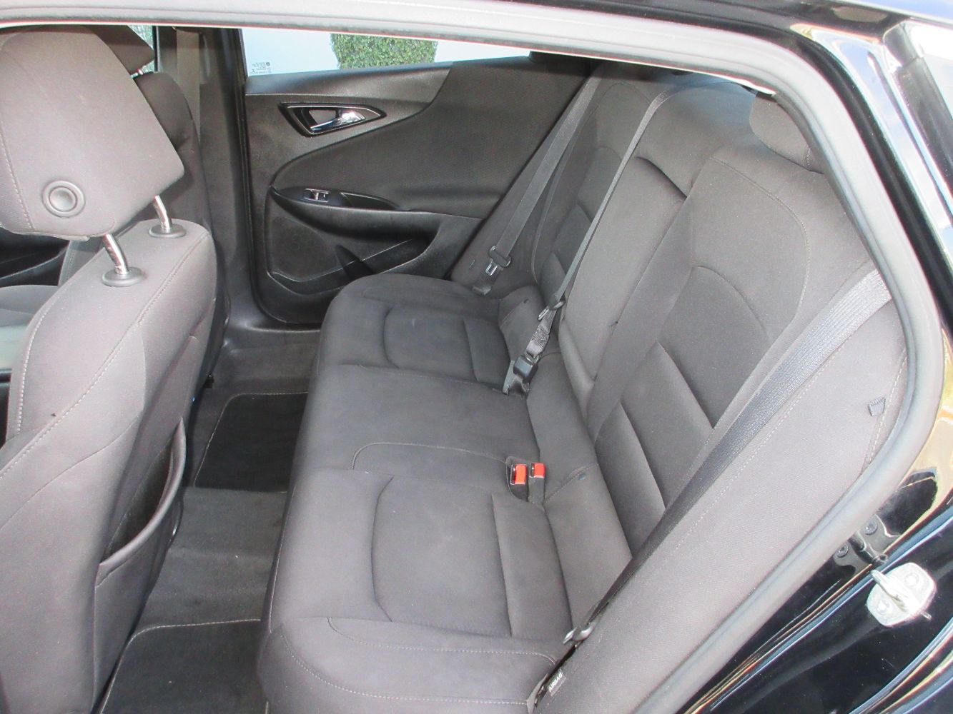 Car Image 9