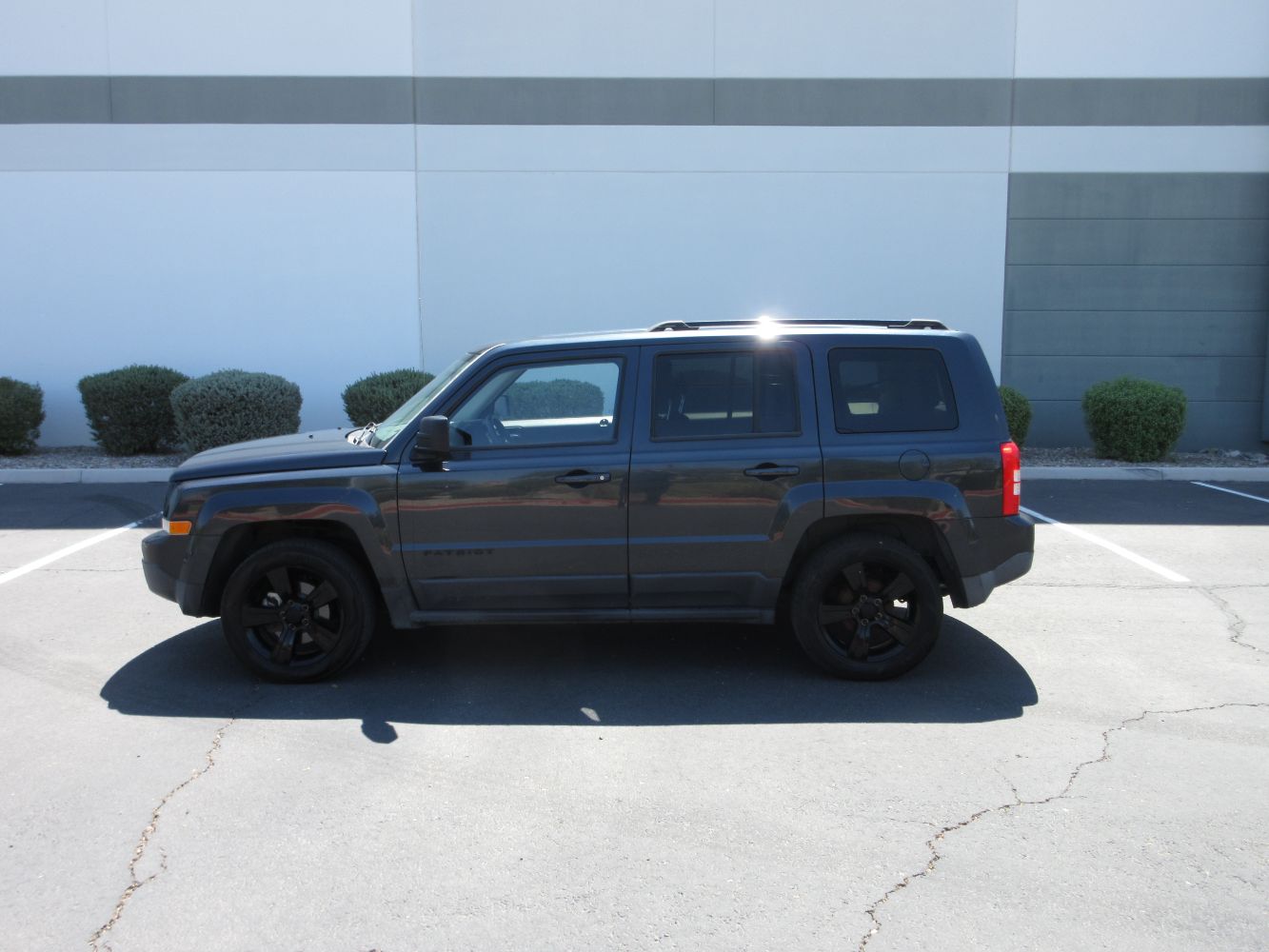 Car Image 5