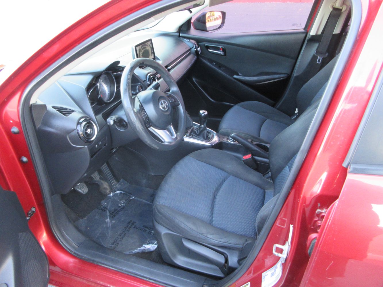 Car Image 8