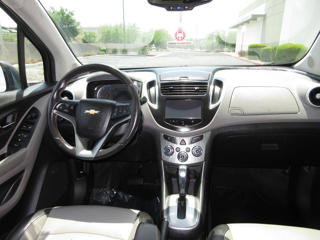Car Image 12