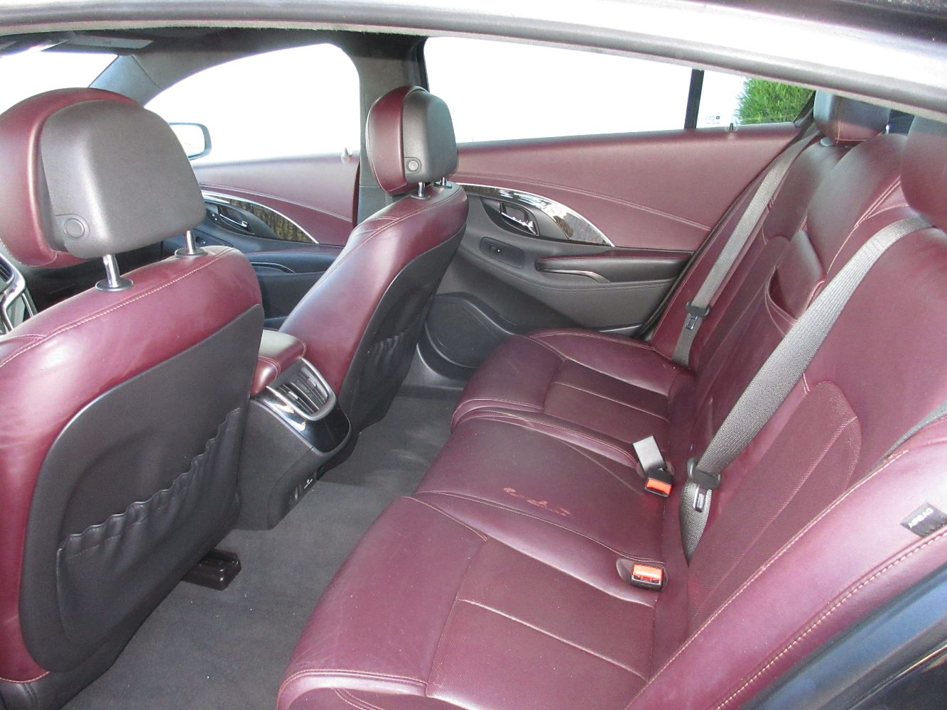 Car Image 9