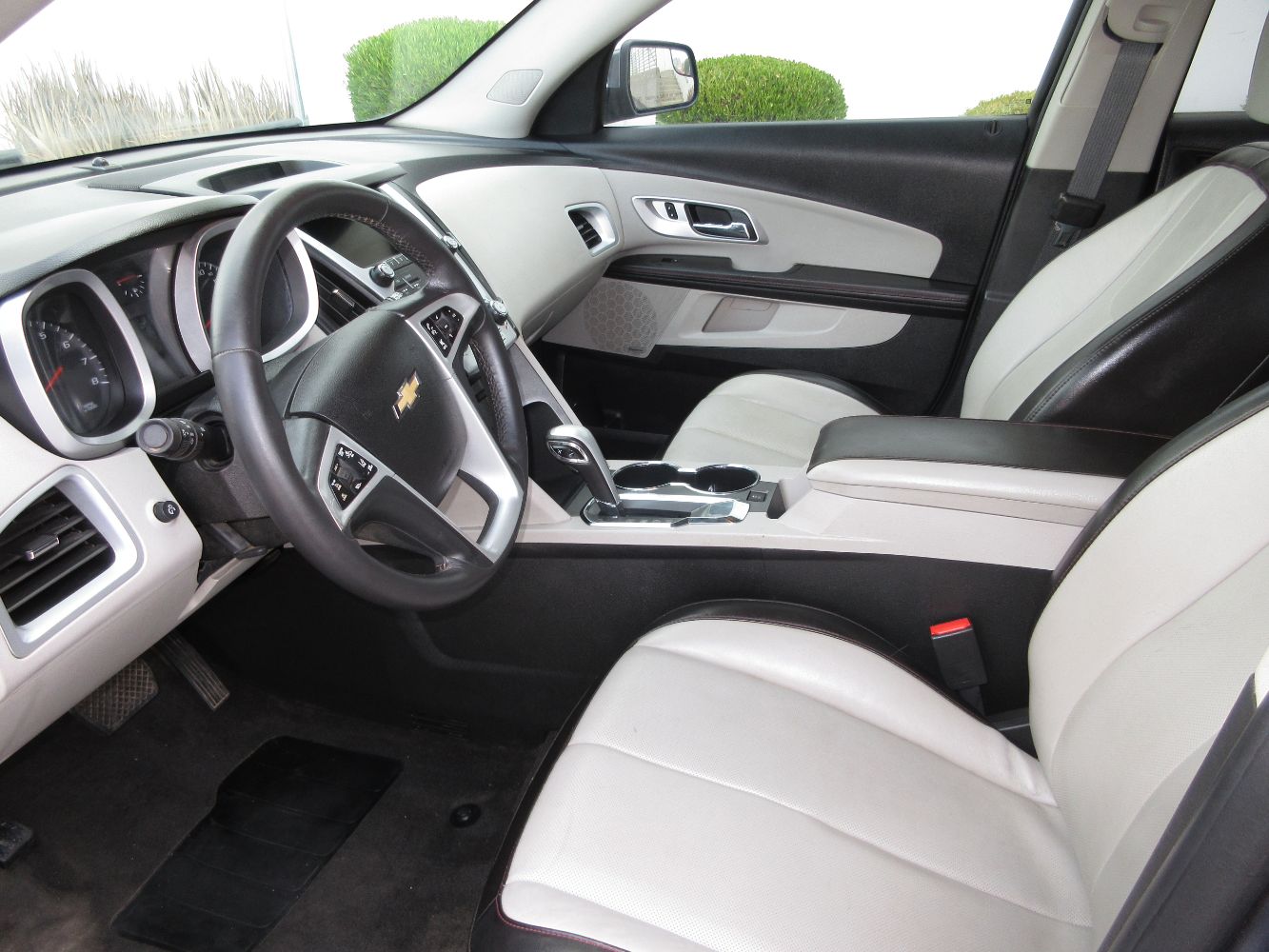 Car Image 8