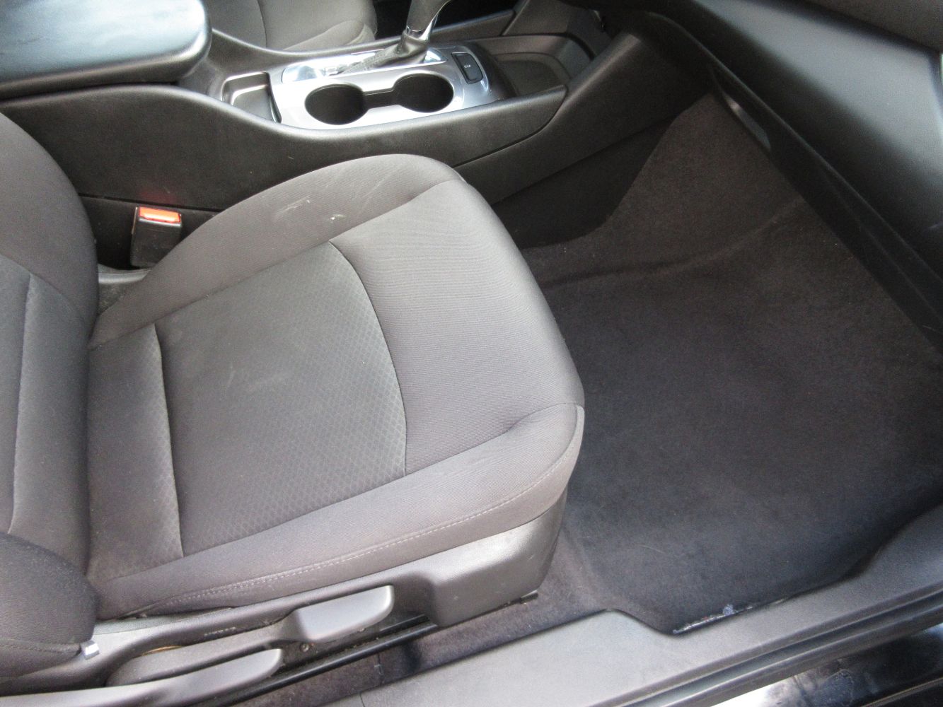 Car Image 10