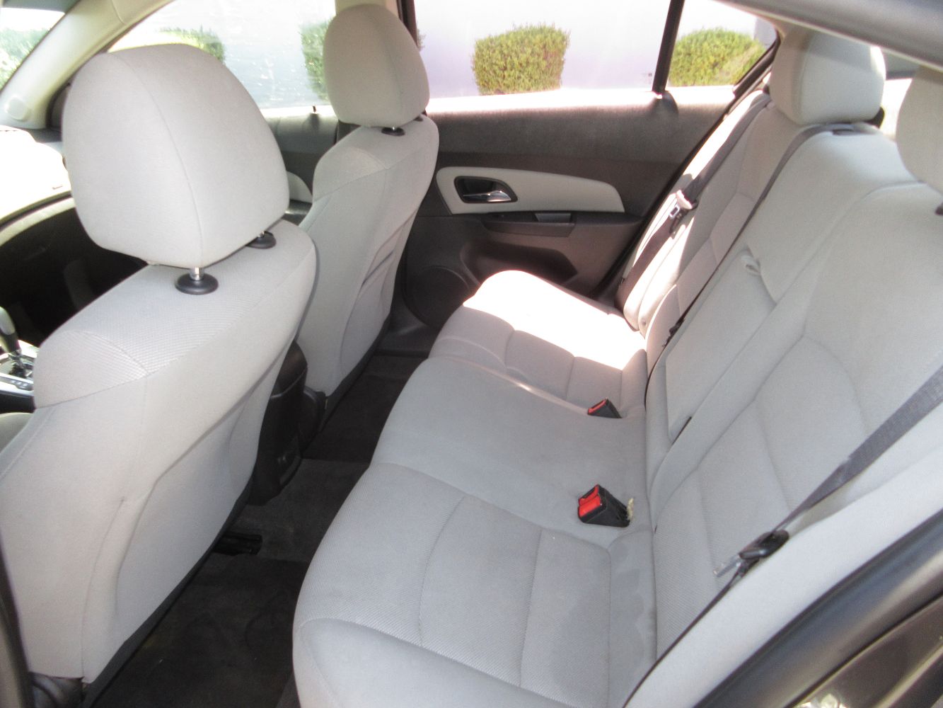 Car Image 9