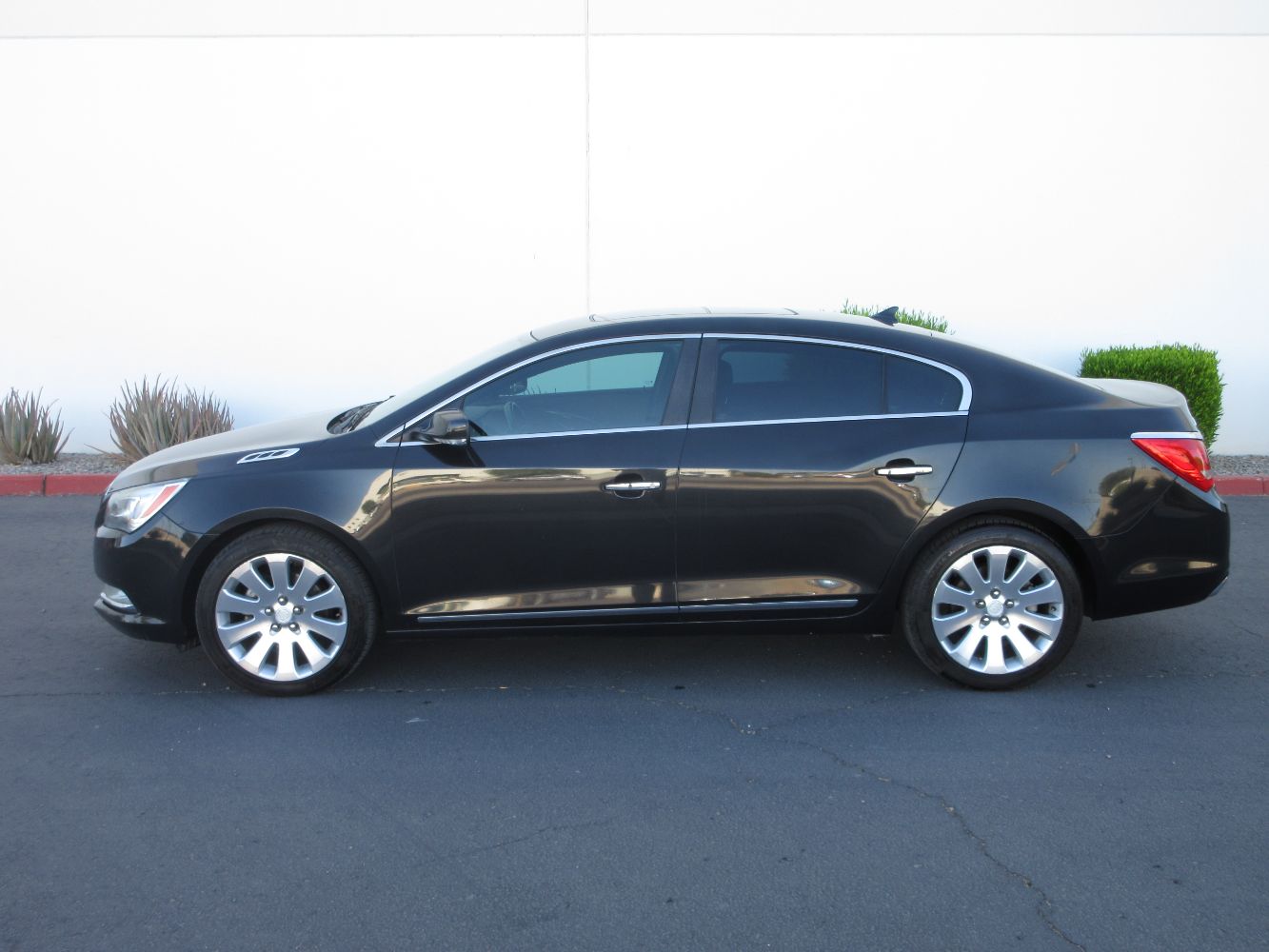 Car Image 5