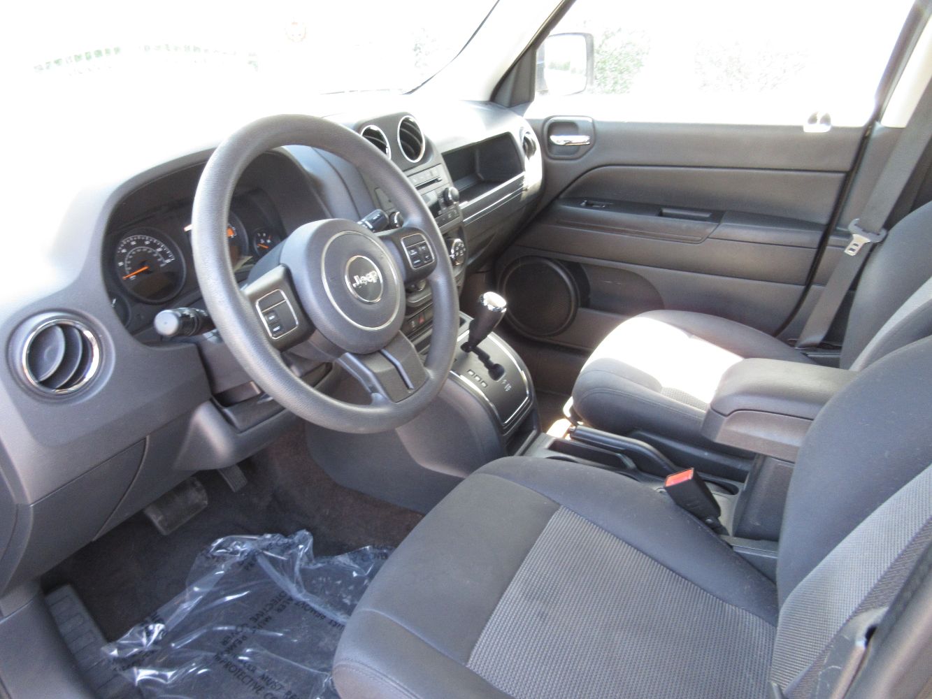 Car Image 8