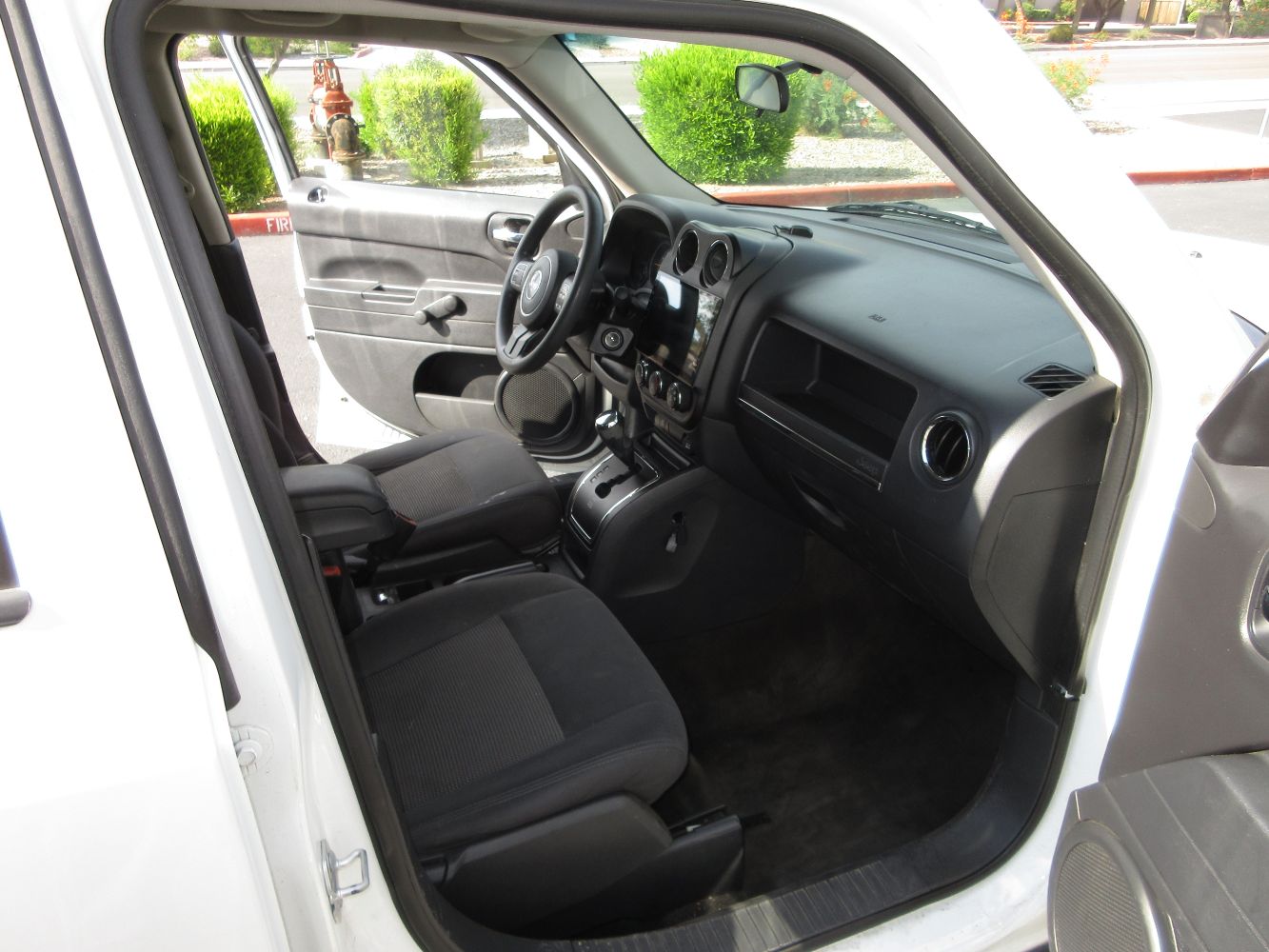 Car Image 12
