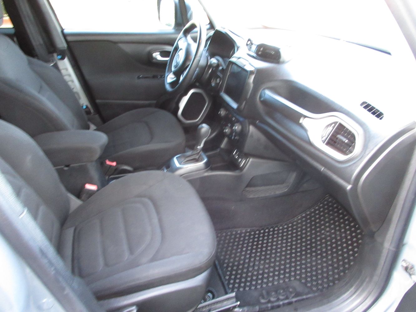 Car Image 13