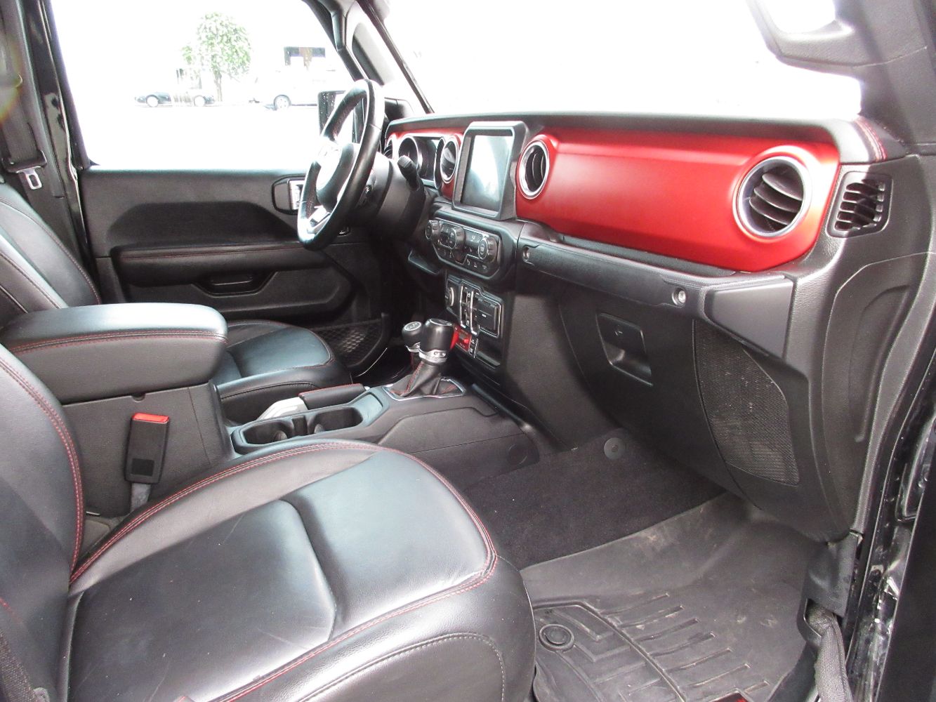 Car Image 10