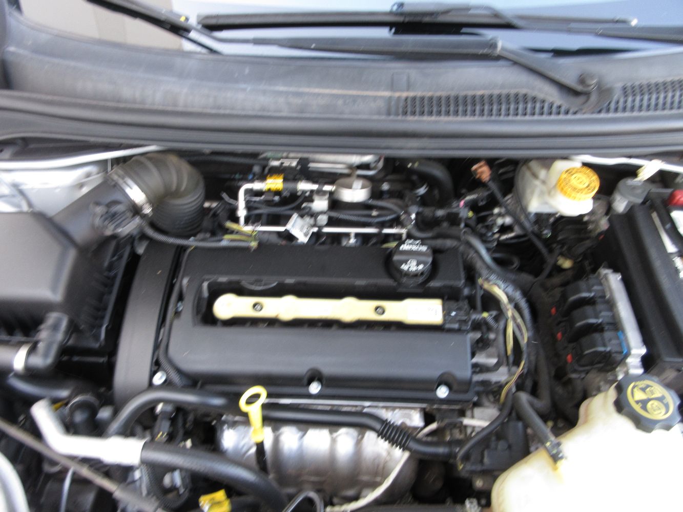 Car Image 14